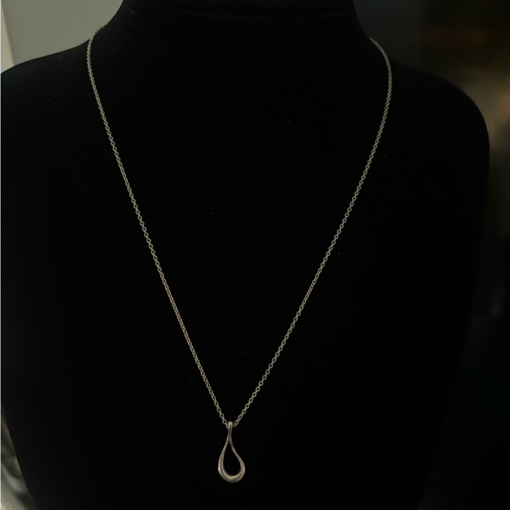 Tiffany & Co Elsa Peretti 925 Sterling  Silver Open Teardrop Necklace - Picture 11 of 11